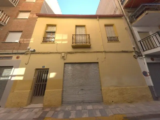 Calle Belen, 3