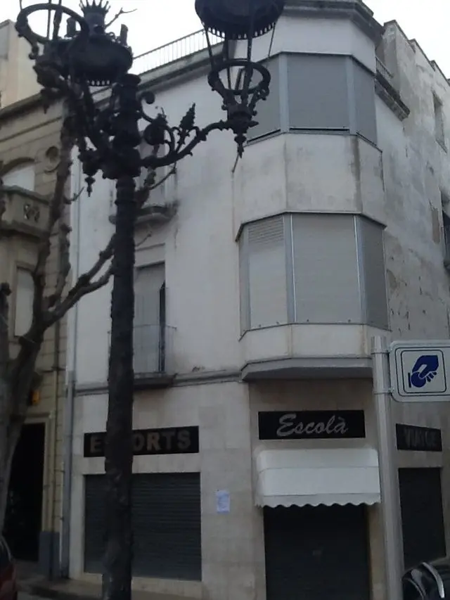 Calle Marius Torres, 4