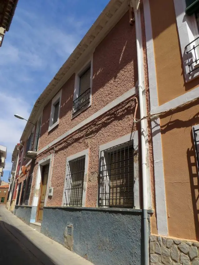 Calle Tesifonte Gallego, 10