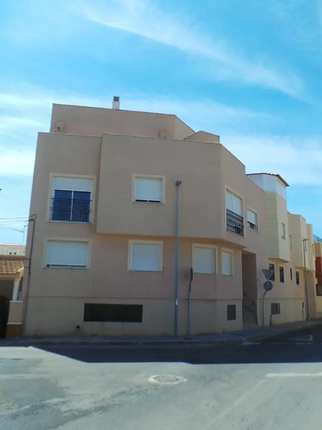 Avenida Hortelanos, 4, Puerta Izq