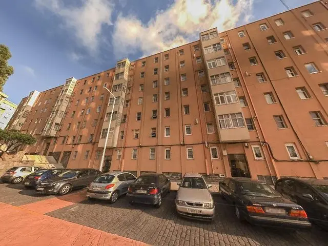 Calle Rosas 8- 7º Izda Barrio las Flores