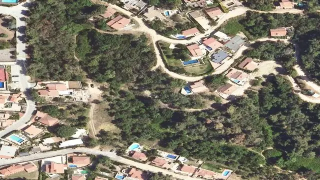 Urbanització Canyelles, 40