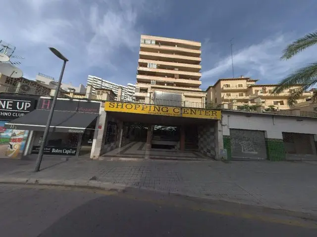 Calle Joan Miro, 286