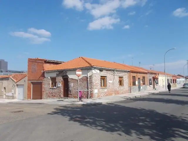 Calle Foncebadon, 4