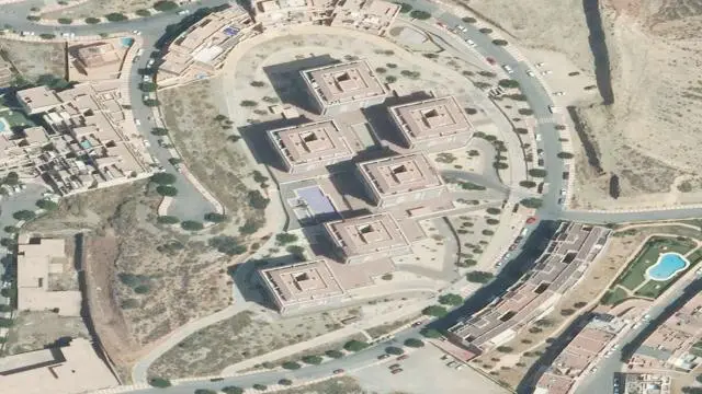 Avenida Bahía Almería - Aguadulce, 5, -4º 80