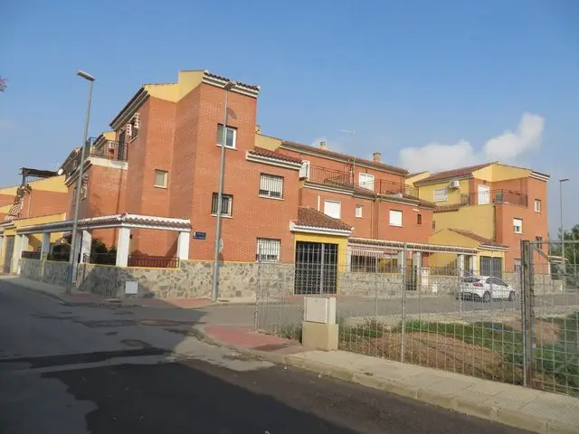 Calle Miguel Hernandez, 3