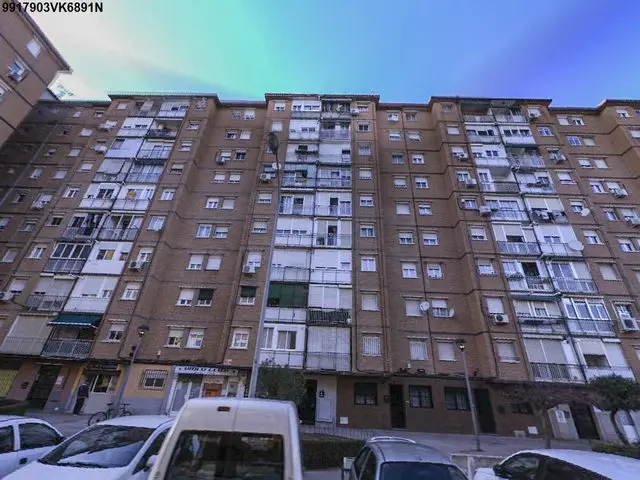 Calle Andrea Doria, 11, Bj B3