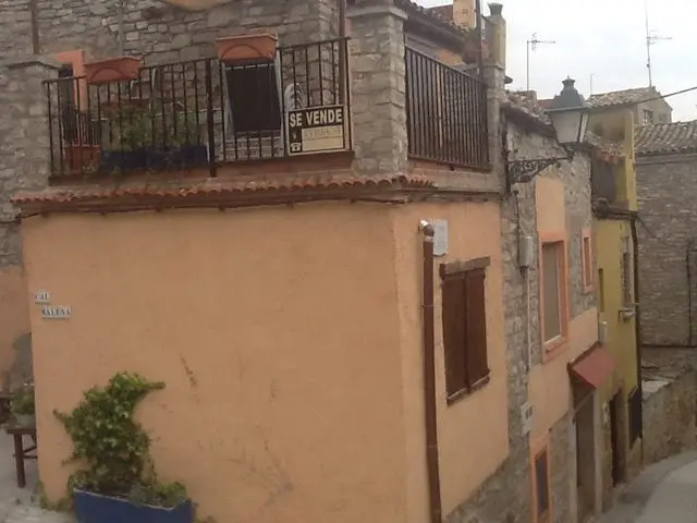 Calle Mata, 5
