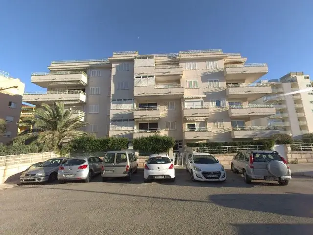 Calle Clot D'En Bernadet, 15, Bj B