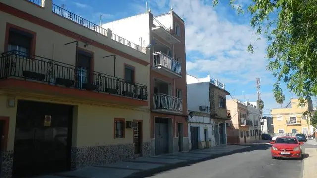 Calle Virgen de la Consolación, 8