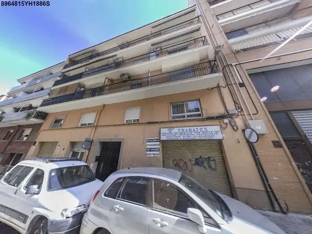 Calle Cronista Vte.Carbonell, 8