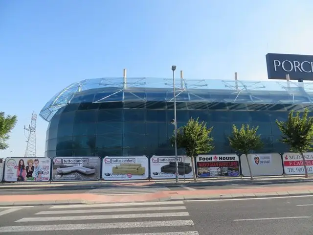 Avenida Victor Garrigós, 10