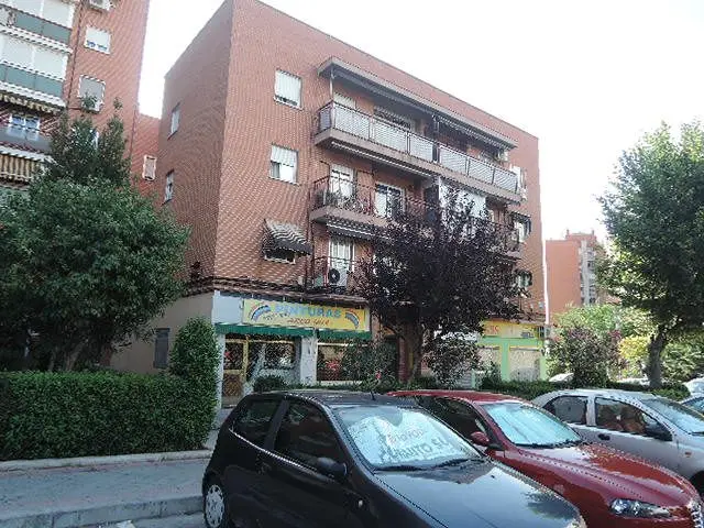 Calle Fromista, 2, Bajo d