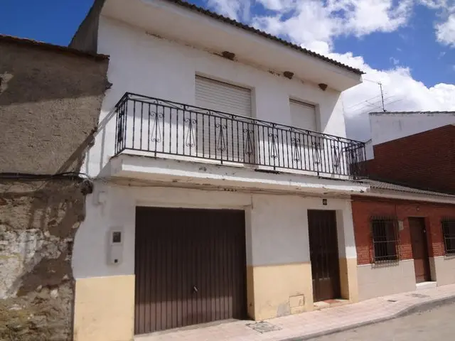Calle Real, 40
