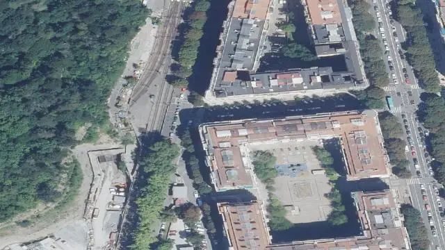 Calle Azpeitia 9