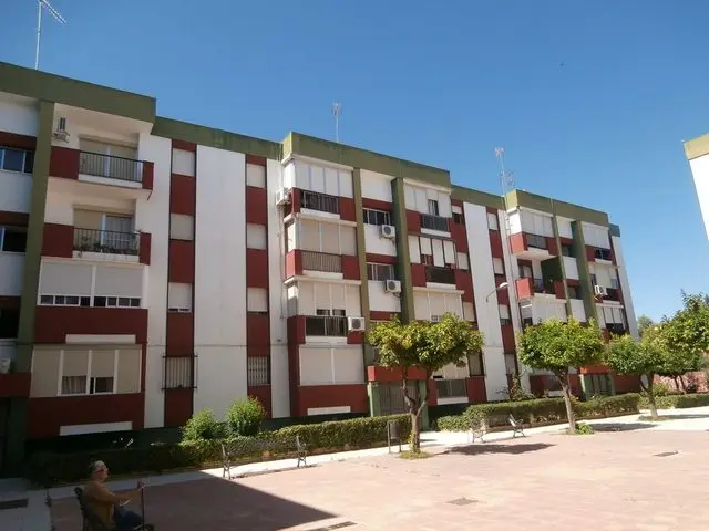 Plaza de Cayetano Valdés, 6, Planta 1, Puerta B