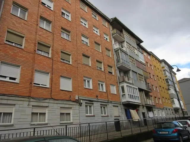 Calle Hernán Cortés, 28
