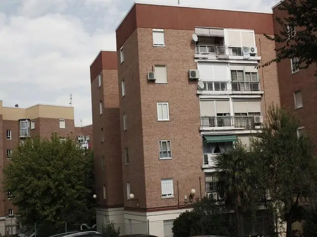 Calle de Ocaña, 52-1º