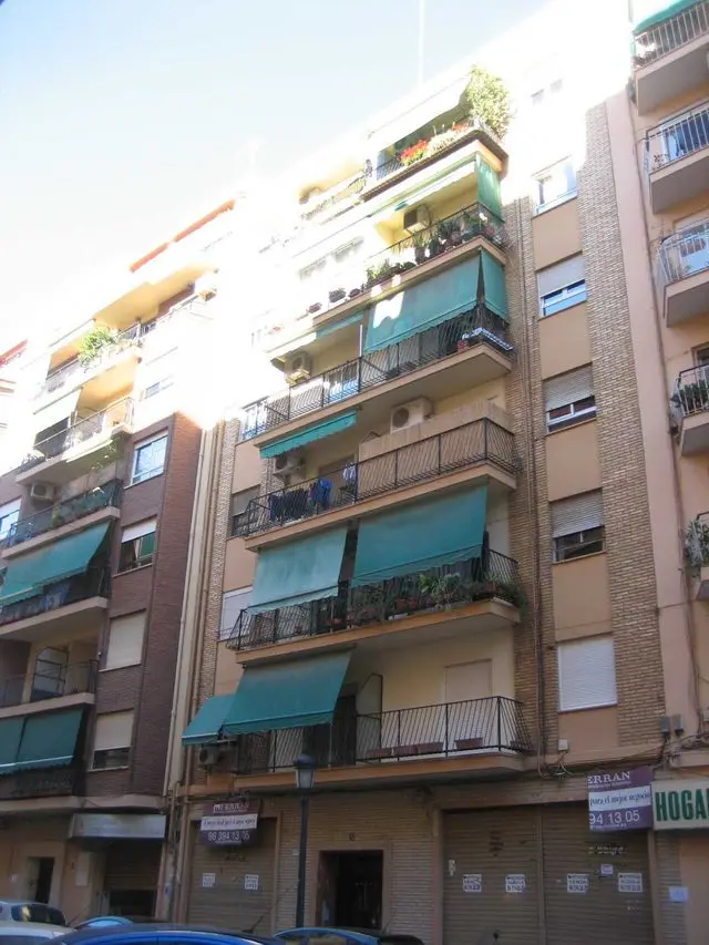 Calle Luis Oliag, 23, Puerta 6ª