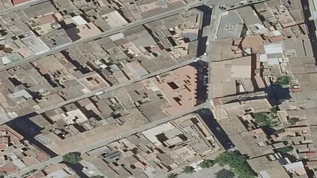 Calle Nuño Sans S/n Esquina San Rafael