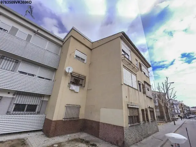 Calle Guadalaviar, 3