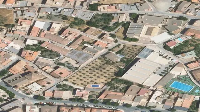 Calle Leopoldo Valverde, 2