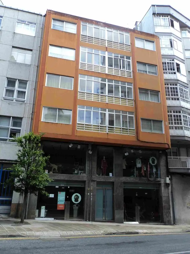 Calle Miguel de Cervantes, 12
