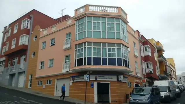 Calle el Roble, 8