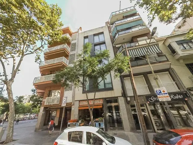 Calle Navas de Tolos, 370