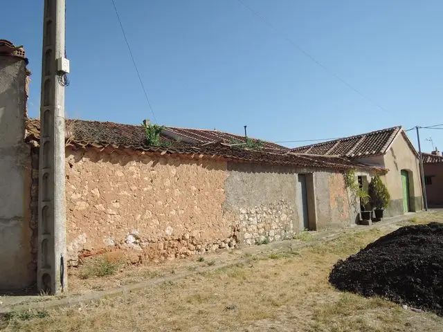 Calle Santiago-Riahuelas 12 Suelo
