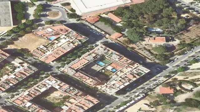 Calle Esteve Albert i Corp, 98, Sótano, 11