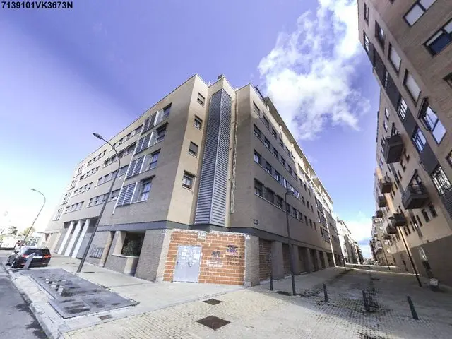 Calle Luis Buñuel, 11
