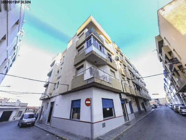 Calle Nador, 14