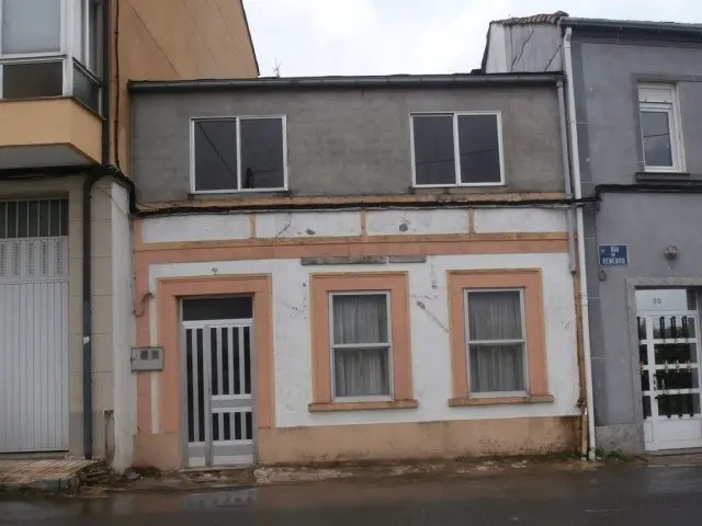 Calle Luis Soto Camino, 33